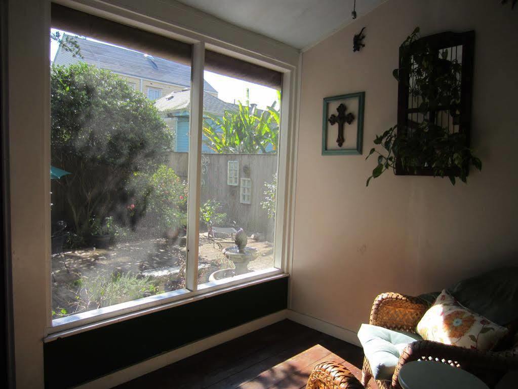 Garden District Bed And Breakfast Nova Orleães Exterior foto